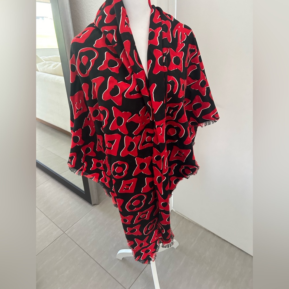 Louis Vuitton x Urs Fischer Monogram Shawl Red Black Silk Wool Scarf 55” New